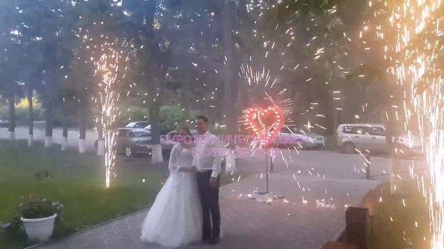 Красивый свадебный фейерверк 17.07.2015 смотреть онлайн