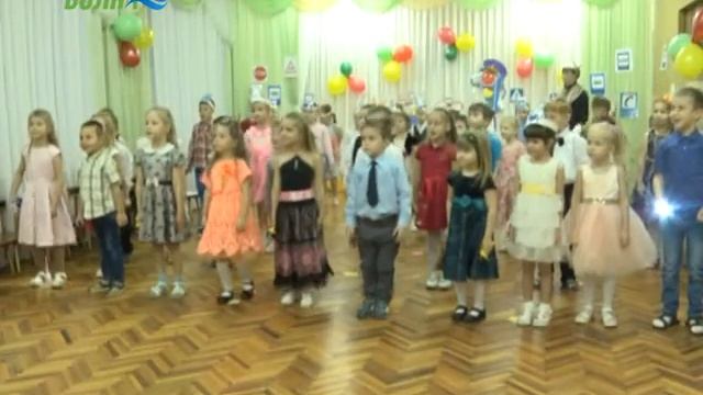 Сотрудники ГИБДД рассказали конаковским малышам о правилах дорожного движения смотреть онлайн