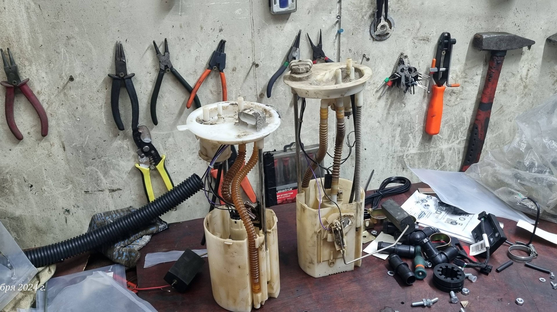 Топливный модуль УАЗ Патриот с неломающимся датчиком уровня топлива. смотреть онлайн