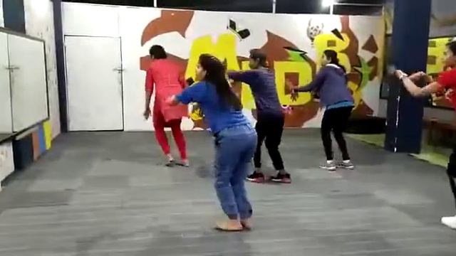tu bund muje pila di sharabi смотреть онлайн