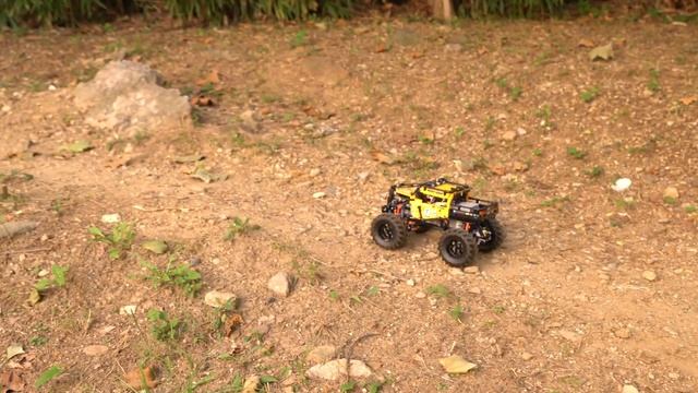 LEGO 4x4 X-treme Off-roader 42099 - Terrain Test смотреть онлайн