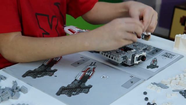 Lego Star Wars Y-Wing Resistance Starfighter 75249 New 2019 Rise of Skywalker Unboxing & Build смотреть онлайн