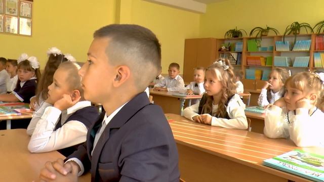 1 "Д" - Первый урок. смотреть онлайн
