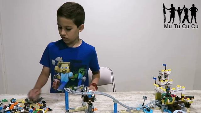 mutucucu Carter builds & reviews Lego Set 31084 Pirate Ship Roller Coaster Part 1 of 3 смотреть онлайн