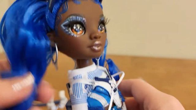 Rainbow High Series 4 Coco Vanderbalt!!! смотреть онлайн