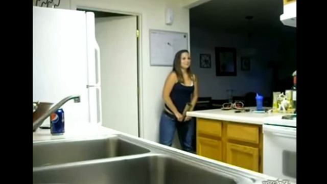 Издевательство над девушками смотреть онлайн