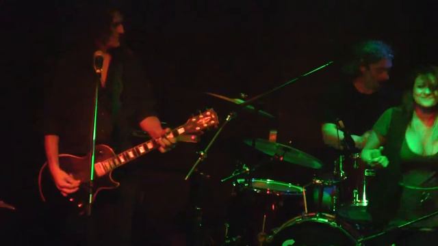 All Right Now - Zero Zero Live featuring Markella смотреть онлайн