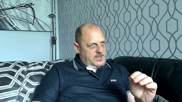 CHUGG & HOUSTIE TALK Aliens, UFO’s and visiting Roswell. смотреть онлайн