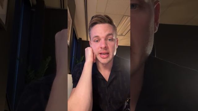 Clark Beckham Is Live!