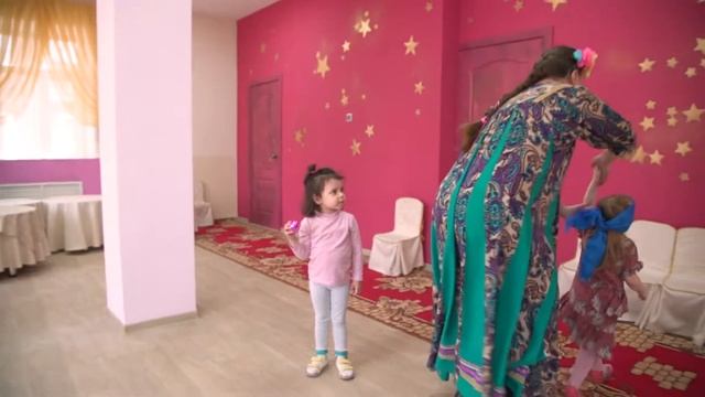 КИНДЕР+ ПАСХА смотреть онлайн