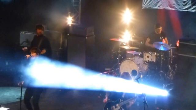 Nothing But Thieves - Painkiller смотреть онлайн