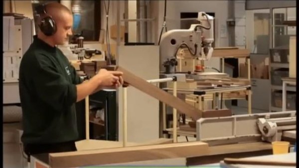 Галилео. Bentley