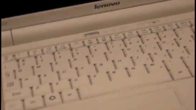 A Tour Around The Lenovo S10's Ports