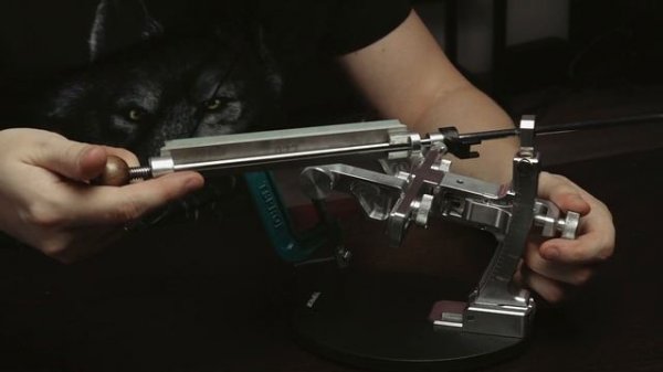 Особенности заточки инструмента в малом универсальном столике на точилке TSPROF Kadet