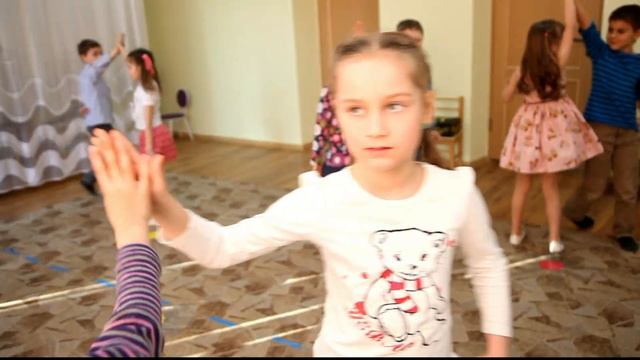 Один день из жизни в детском саду + интервью