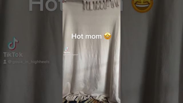 Hot mom wait until the end 😏 смотреть онлайн