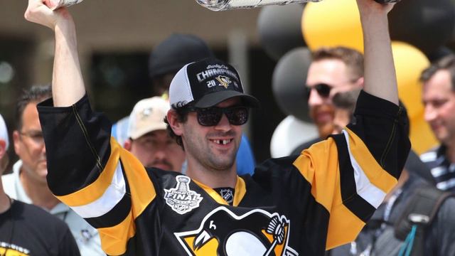 NHL Free Agency: Andrew Ladd, Frans Nielsen Among Top Players смотреть онлайн