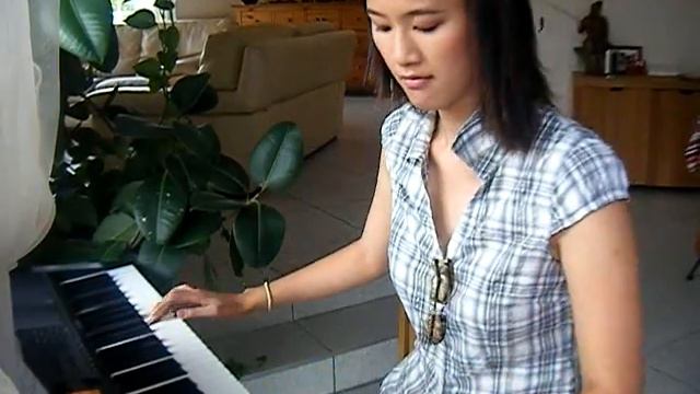 Joyce , piano смотреть онлайн