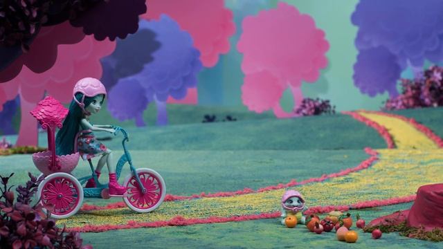 Enchantimals Россия | Кукла Тайли Черепаша и кукла Бри Кроля участвуют в гонке Enchantimals | 0+