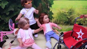 Doctor and Nurse Save Baby Doll with Wheelchair / PLAY DOLLS