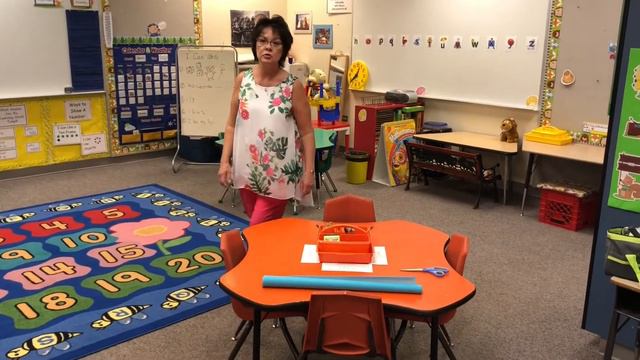 Meet the Teacher: Mrs. Pritchard смотреть онлайн