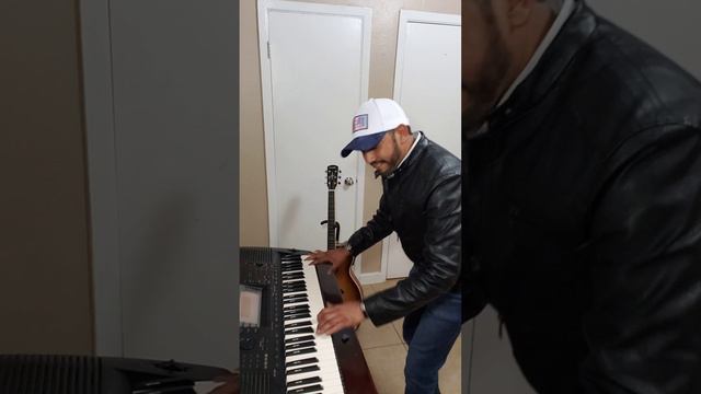 🤠CORRIDO A JUAN ORLANDO HERNANDEZ.. va con todo... смотреть онлайн