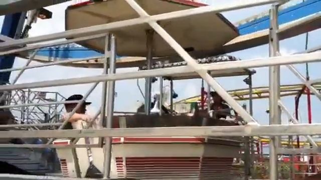 Ferris wheel смотреть онлайн