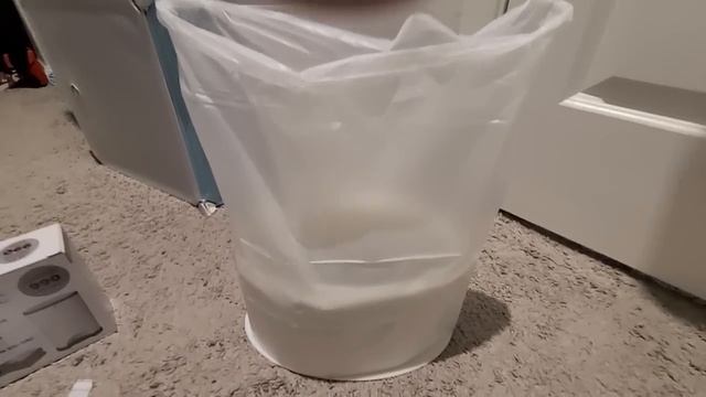 Dekor Plus Diaper Pail - How to Use Review- Change Bags demo | dekor diaper pail | dekor plus refil смотреть онлайн