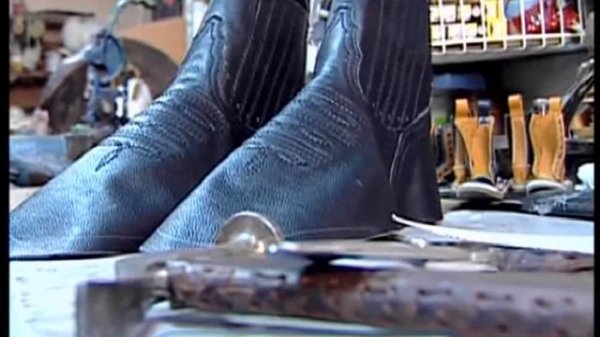 Галилео. Кожаные сапоги  Leather boots