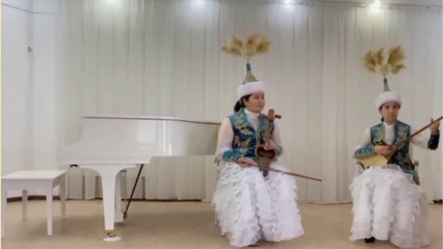 Балқаш қаласы Балалар өнер мектебі педагогтарының Наурыз мерекесіне тартуы смотреть онлайн