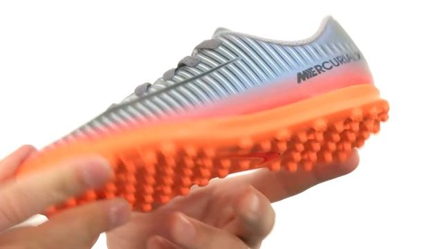 Nike Kids MercurialX Vortex III CR7 Turf Soccer (Toddler/Little Kid/Big Kid) SKU:8845750 смотреть онлайн