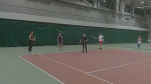 Теннис. Групповая тренировка