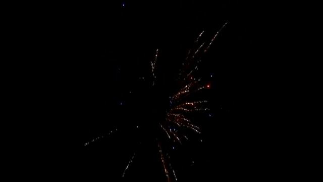 Батарея салюта "Весенняя капель" FT 5003 Омск смотреть онлайн