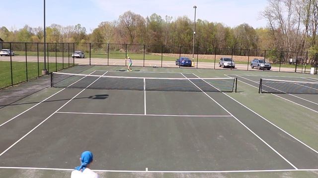 3.5+ Tennis: A Fun Spring Match (Offensive Baseliner Vs. "Pusher") смотреть онлайн