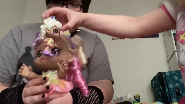 Unboxing Kindi Kids Mini Figures + Pokémon Figure!!