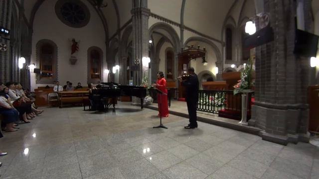 9 Ave Maria M Lorenc - Cecilia Lee Soprano (소프라노 이정아)