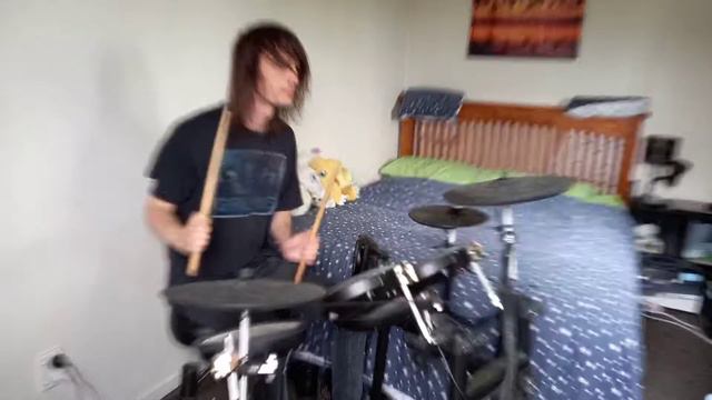 Judas Priest - Painkiller Drum and Vocals Cover смотреть онлайн