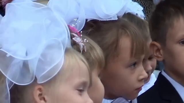 песня для первоклассников на торжественной линейке смотреть онлайн