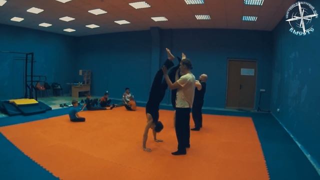 12-ая НаРодная ГимнАсТиКа в Клубе Воздушно-Силовой Атлетики "Атлет". СКК "Вместе" смотреть онлайн