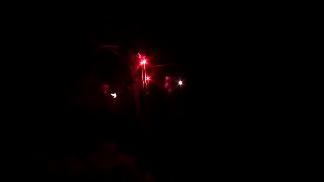 Салют в Омске ОТ 004 'Рубин' смотреть онлайн
