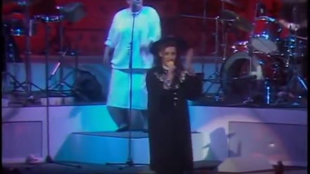 Culture Club A Kiss Across The Ocean Live 1983 смотреть онлайн