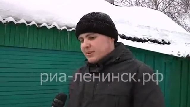 Студенты Ленинска-Кузнецкого помогают расчищать снежные завалы смотреть онлайн