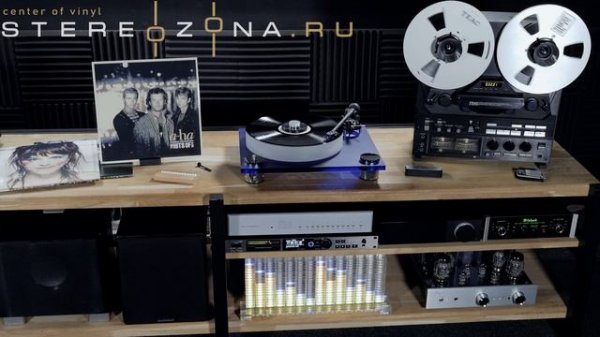 The Hits of A-ha — Headlines and Deadlines