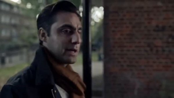 "Двое незнакомцев, которые встретились пять раз" ("Two Strangers Who Meet Five Times") На русском