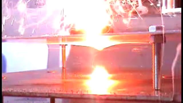 Галилео. Эксперимент. Термит / Thermite burns the TV presenter смотреть онлайн