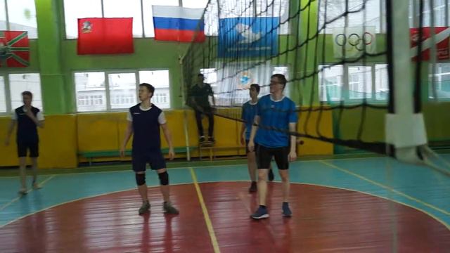 Новогодний волейбол - "Ученики - Родители" смотреть онлайн