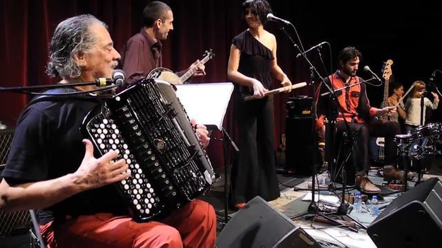 René Lacaille - Maloya ton tisane смотреть онлайн