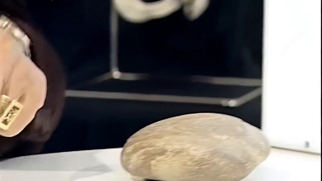 Галилео Как разбить камень рукой? смотреть онлайн