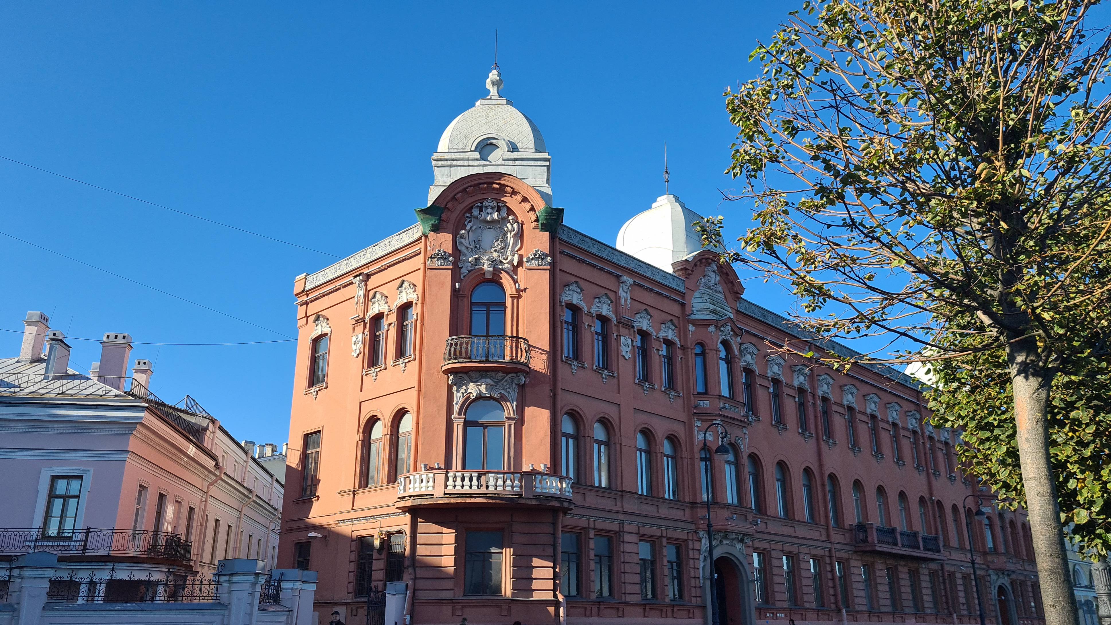 Санкт-Петербург. По набережной Макарова. смотреть онлайн