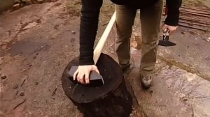 Галилео  Как сделать нож своими руками